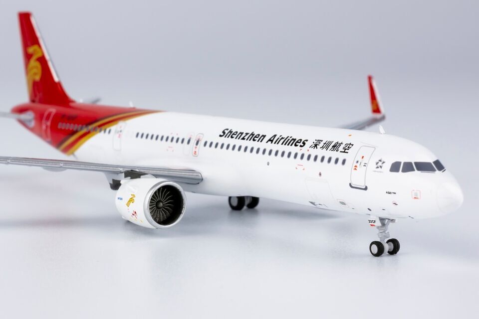 1:400 NG Model Shenzhen Airlines AIRBUS A321neo Passenger Airplane Diecast Model