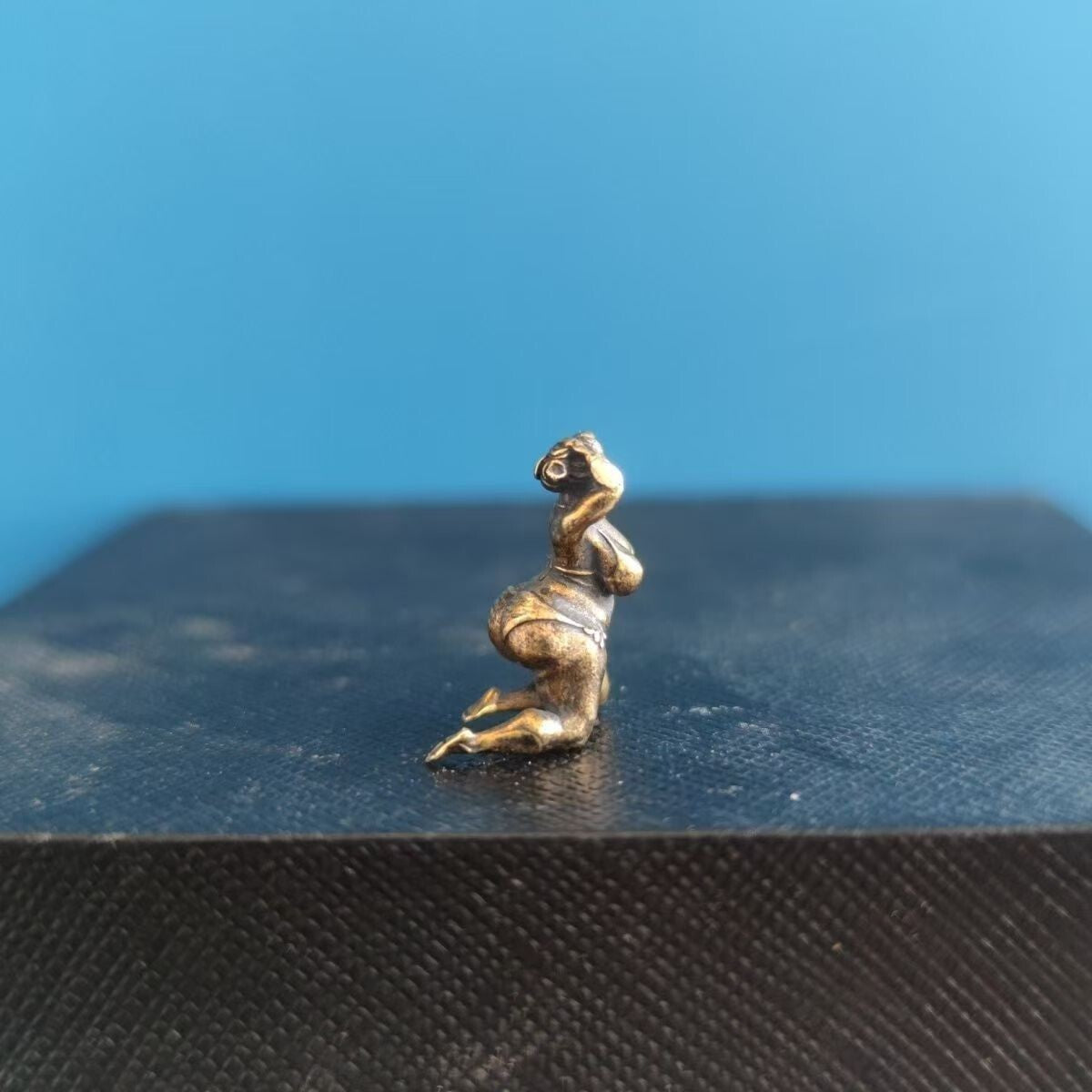 Brass Voluptuous Bikini Character Model Obese Girl Kneeling Figurine