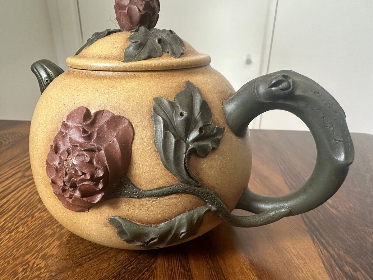 Chinese zisha (purple sand) Yixing flower teapot replica