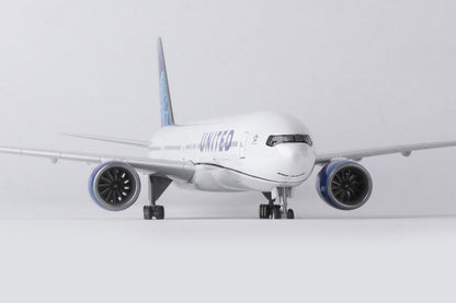 47CM 1:157 UNITED BOEING 777-300ER Airplane Landing Gears Resin Aircraft Model