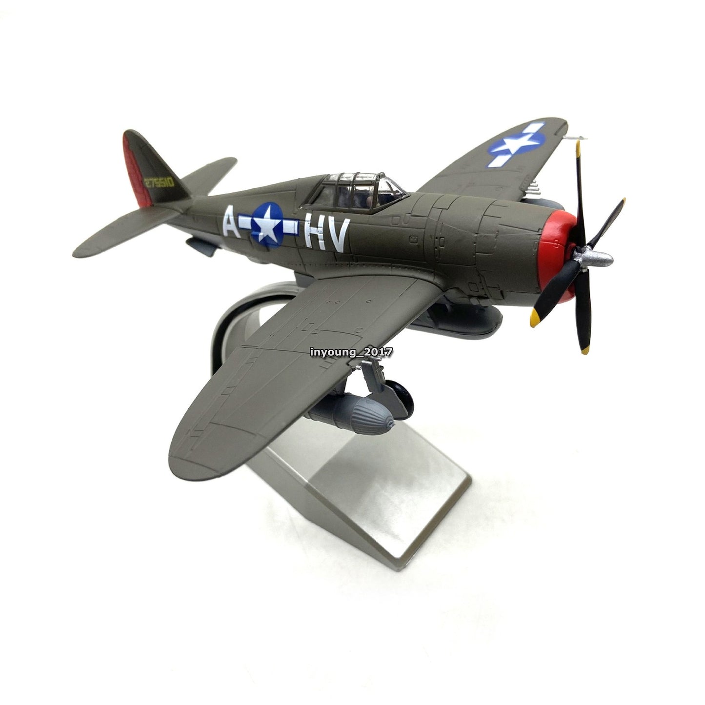 1/72 WWII P-47 Thunderbolt Fighter Airplane Model Diecast Military Plane Model
