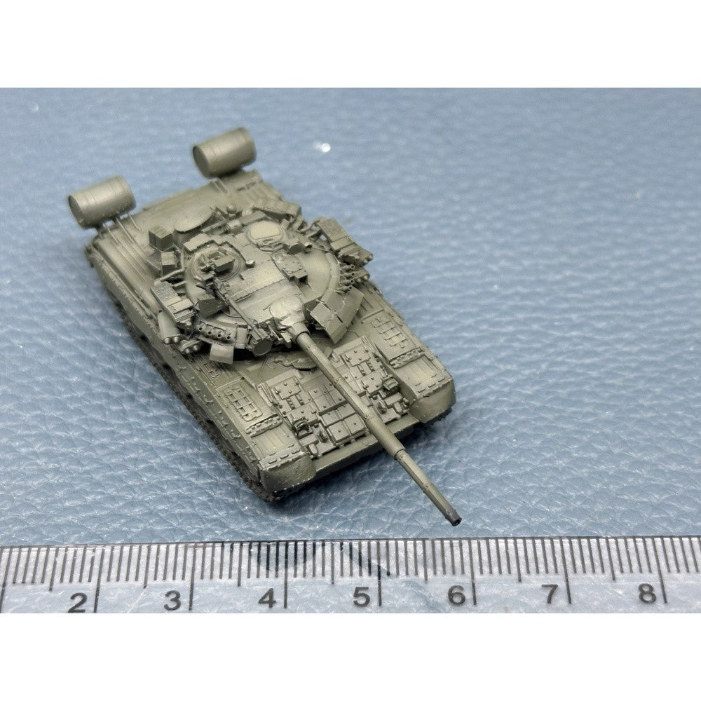 1/144 Russian T-80UM2 Main Battle Tank Painted Finished Model