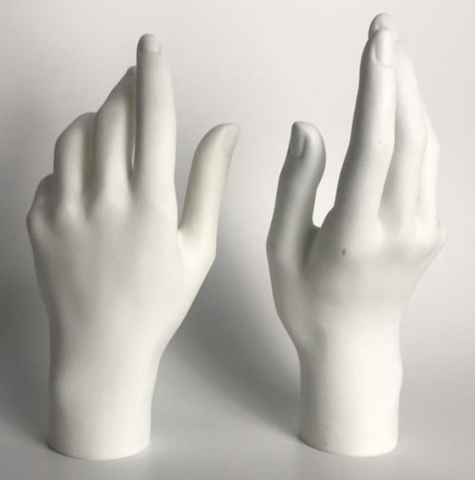 Hand Mannequin Female Arm Display Base Gloves Jewelry Models 21cm Plastic 1 Pair