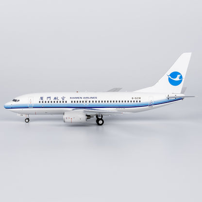 1:200 XiamenAir CCP XiamenAir B737-700 Passenger Airplane Diecast Plane Model