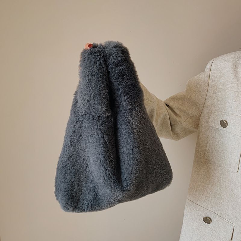 Fashion Underarm Wrist Bag Plush Hobos Shoulder Bags Furry Clutch Purse Handbag