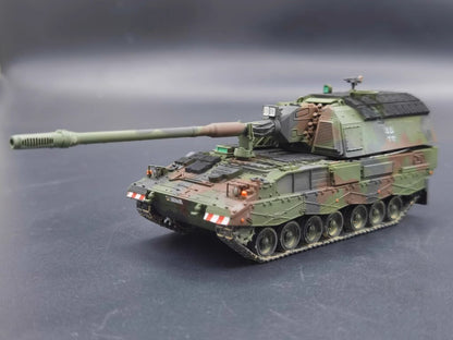1/72 German PZH2000 Self-propelled Howitzer Heavy Armor Tank Model Finished