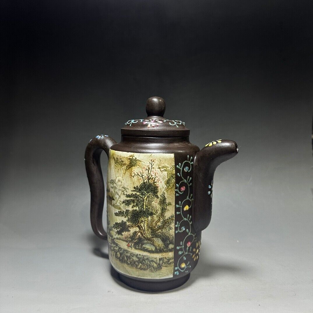 Chinese Yixing Zisha Clay Handmade Exquisite Teapot (吉直壶 底款：陈鸣远)