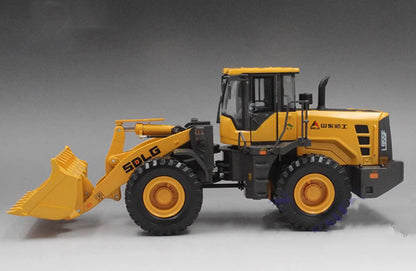 1:35 SDLG L955F Forklift Tractor Shovel Construction Vehicle Diecast Model