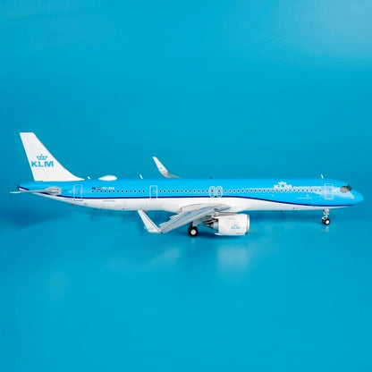 1:200 Geminijets KLM Airbus A321neo Passenger Airplane Diecast Model