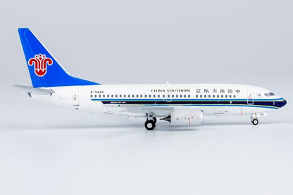 1:400 NG Model CHINA SOUTHERN BOEING 737-700 Passenger Airplane Diecast Model