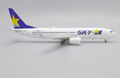 1:200 JC Wings SKYMARK BOEING B737-800 Passenger Airplane Diecast Aircraft Model