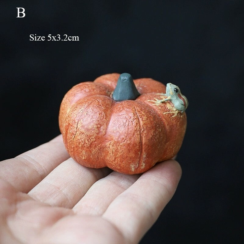 China Yixing Tea Pet Porcelain Pottery Ceramic Pumpkin Frog Statue, Frog -