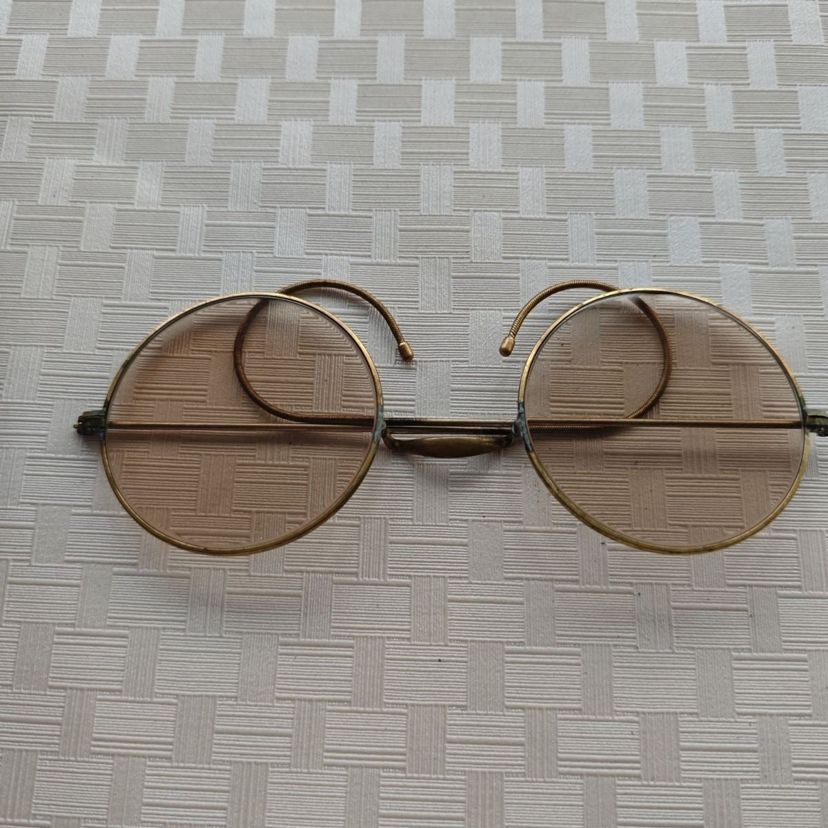 Vintage Round Crystal Sunglasses Old Shanghai Tea Tint Hook Eyewear Photo Prop