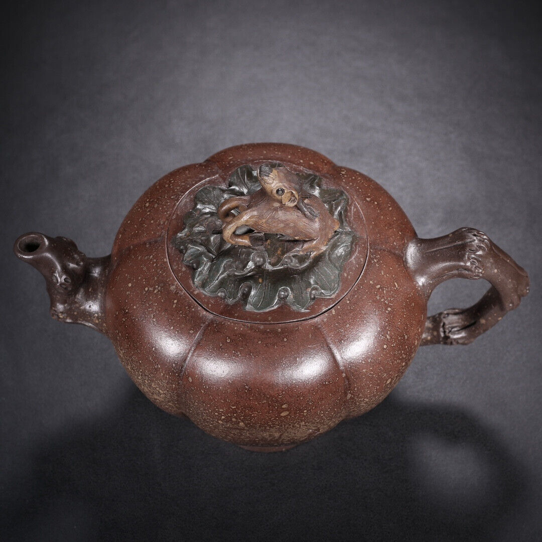 Chinese Yixing Zisha Clay Handmade Exquisite Teapot（一路向前 底款：蒋燕亭）