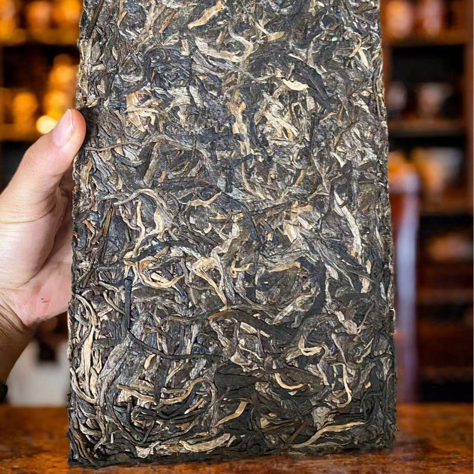 1000g Raw Pu'er Tea Brick 2018 Yunnan Bingdao Laozhai Ancient Tree Aged Tea