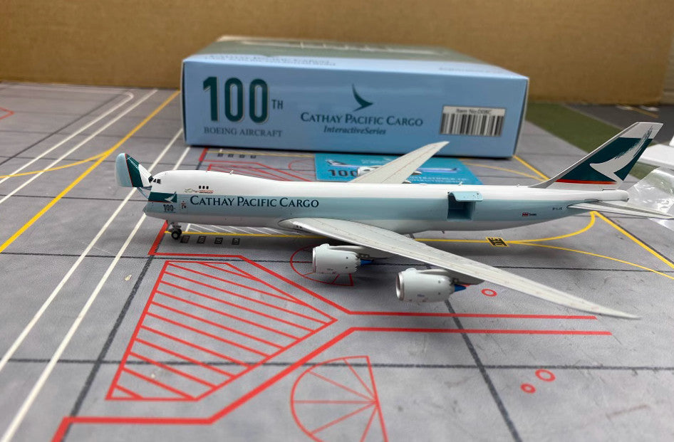 1:400 YY Wings CATHAY PACIFIC CARGO BOEING B747-8F Plane Aircraft Diecast Model