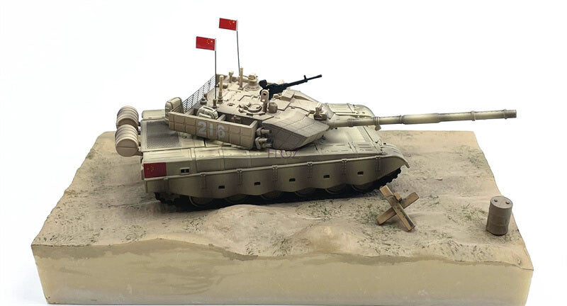 FLOZ ZTZ-99A Tank Desert Painting Scene Set Random body number 1/72 Tank Model