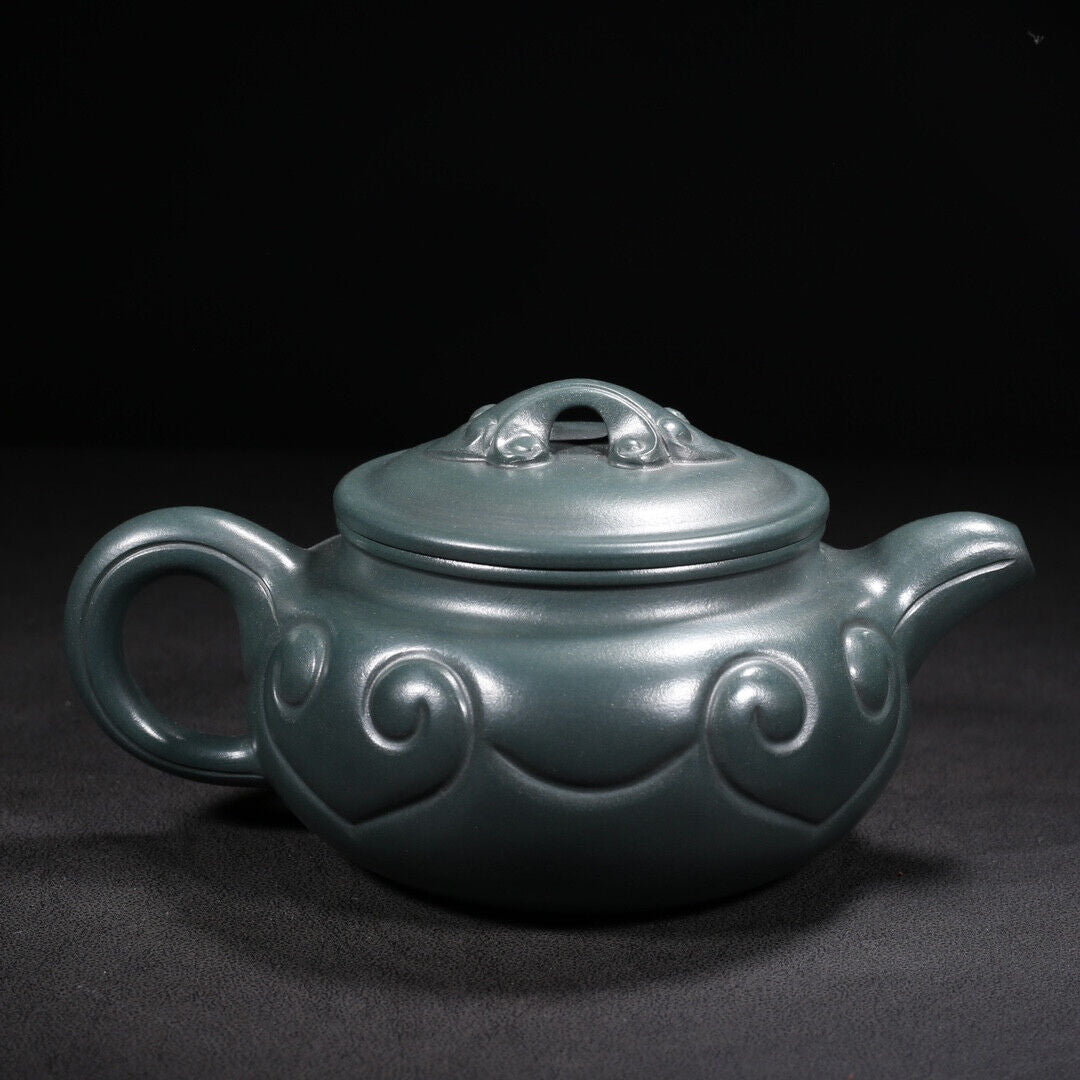 Chinese Yixing Zisha Clay Handmade Exquisite Teapot （仿古如意 底款：顾景洲）