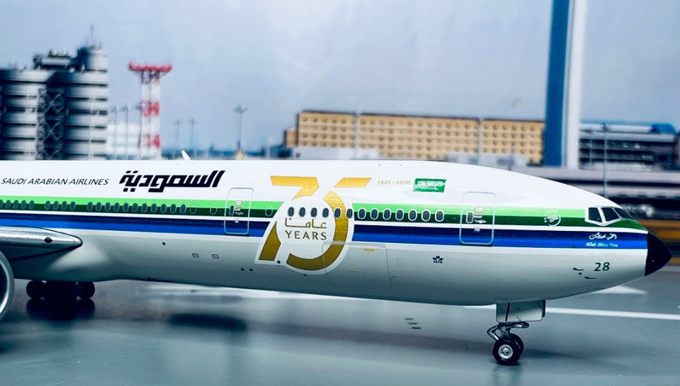 1:400 Phoenix SAUDI ARABIA BOEING 777-300ER Passenger Airplane Diecast Model