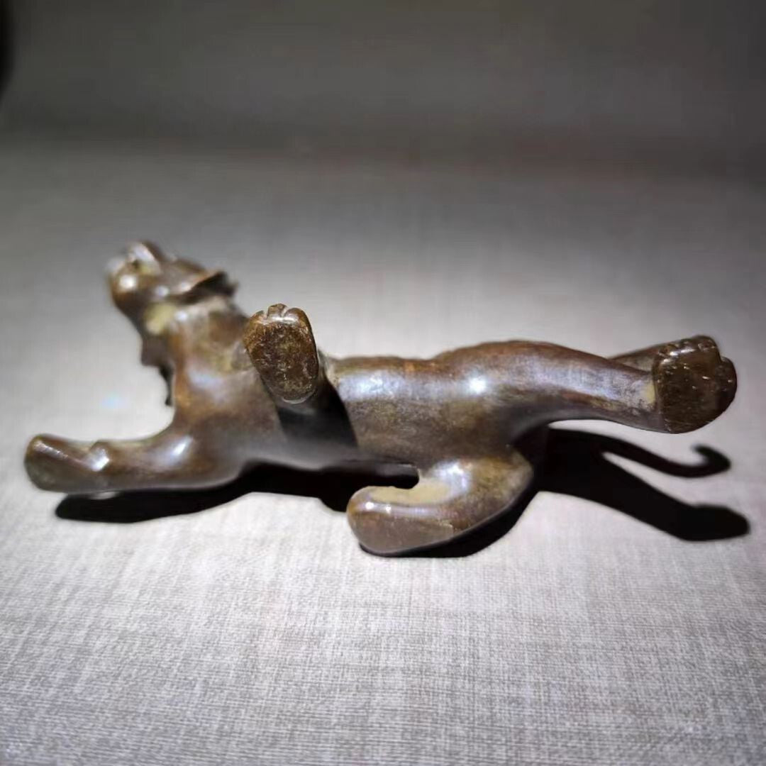 Chinese Old Brass Copper Statue Hand Carved tiger,Antique handicraft ornaments