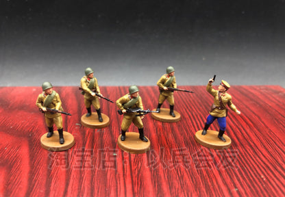 1/72 5Pcs World War II Soviet Infantry Model