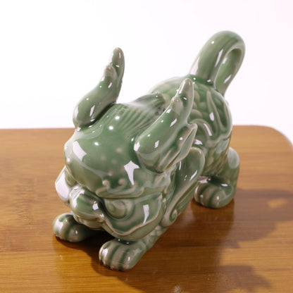 Ceramic Pi Xiu Tea Pet Ornament 13cm 5.1in Tea Table Decor Kungfu Tea Set