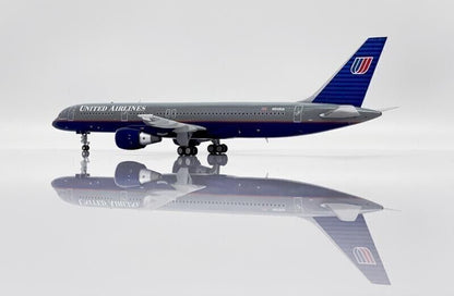 1:200 JC Wings UNITED AIRLINES BOEING 757-200 Passenger Airplane Diecast Model