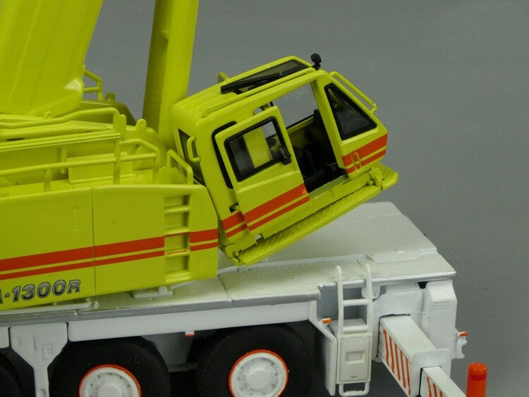 1:50 KA-1300R ALLTERR Crane Construction Equipment Machine Diecast Model
