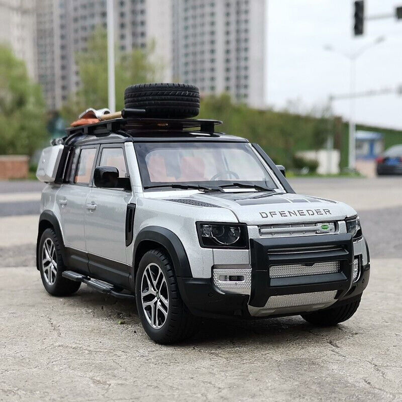 1:24 Land Rover Defender SUV Alloy Car Model Diecast Toy Vehicle Collection Gift