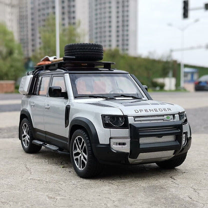 1:24 Land Rover Defender SUV Alloy Car Model Diecast Toy Vehicle Collection Gift