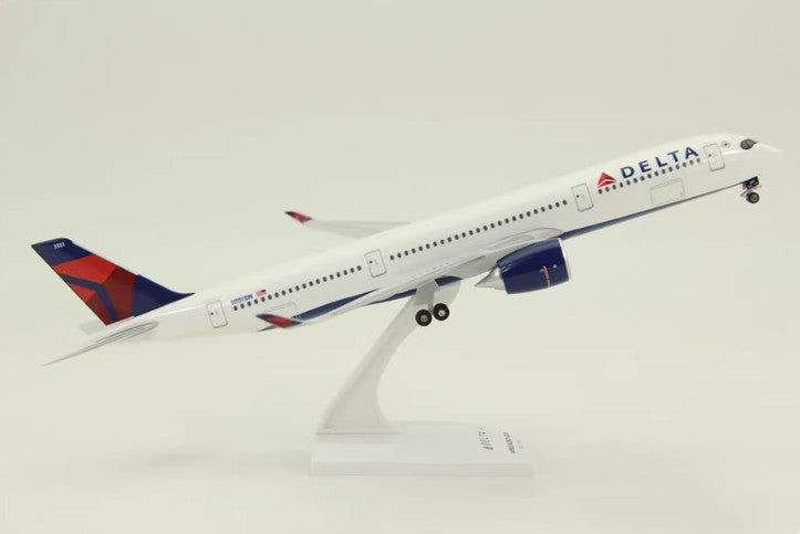 1:200 33CM RISESOON DELTA AIRBUS A350-900 Passenger Airplane ABS Plastic Model