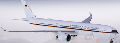 1:200 34CM Herpa Luftwaffe AIRBUS A350-900 Passenger Airplane ABS Plastic Model