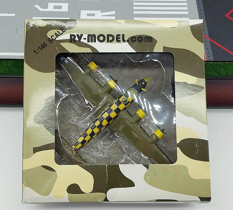 WWII USA CONSOLIDATED B-24D 1/144 diecast plane model aircraft