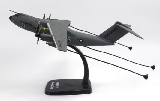 1:200 21CM YRD AIRBUS A400M Airplane ABS Plastic Aircraft Transport Plane Model
