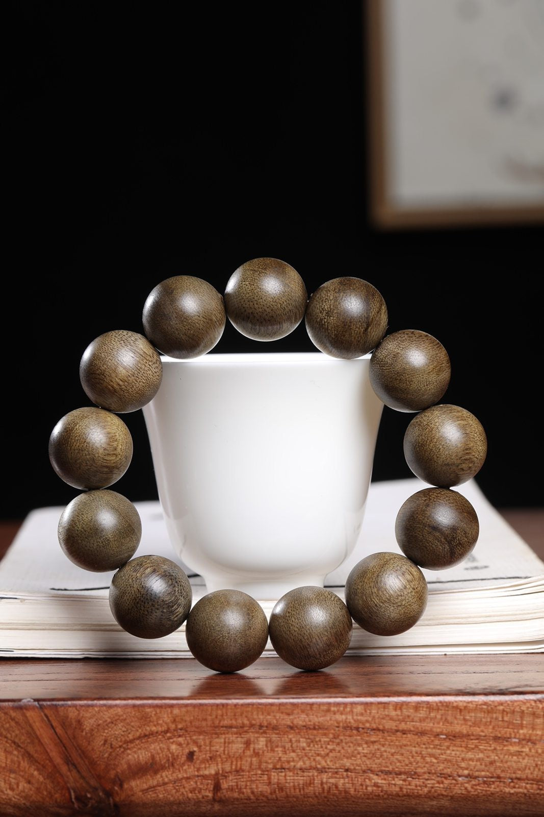 18mm Chinese Natural Eaglewood Handmade Exquisite Bracelets 31287