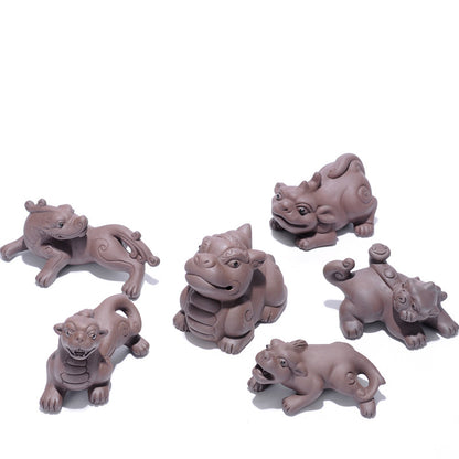 Wild Animal Statue Small Size Chinese Yixing Zisha Purple Clay Home Desk Tea Pet