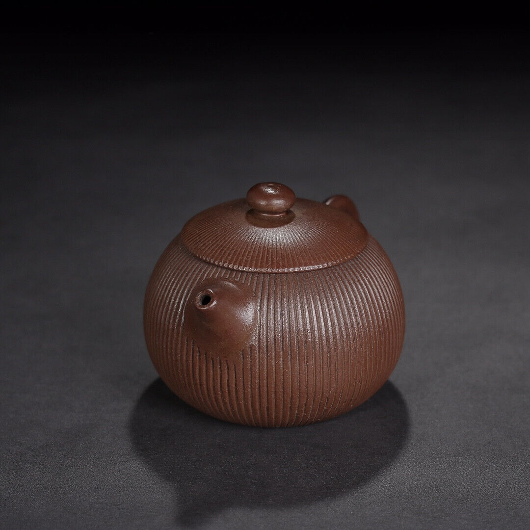 Chinese Yixing Zisha Clay Handmade Exquisite Teapot （筋纹西施 底款：顾景舟）