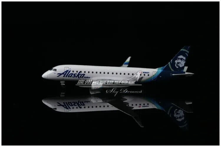 1:400 GeminiJets Alaska Embraer ERJ-170-200LR Airplane Diecast Aircraft Model