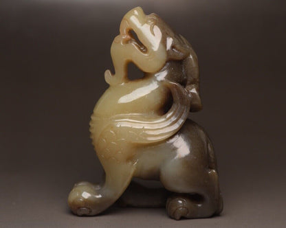 Chinese Natural Hetian Jade Carving Exquisite Beast Statue Figurine Artwork Rare