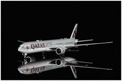 1:400 Phoenix QATAR BOEING 777-300ER Passenger Airplane Diecast Aircraft Model