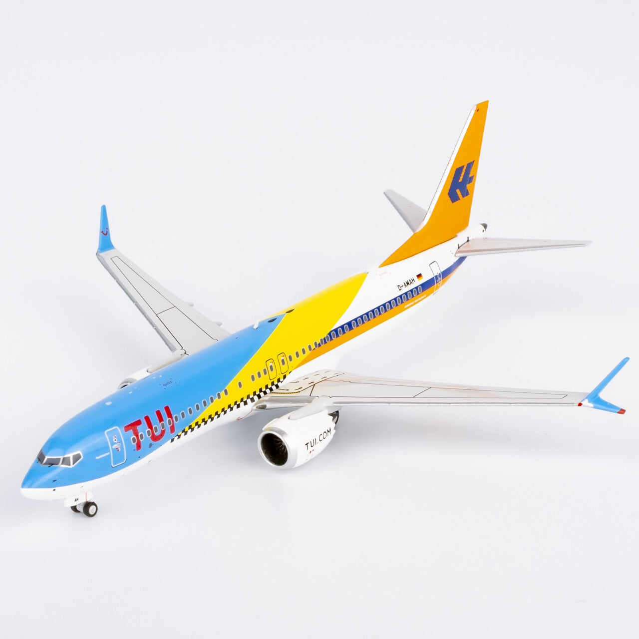 1:400 NG Models TUI Airways Plane Boeing 737 MAX 8 Diecast Airplane Model