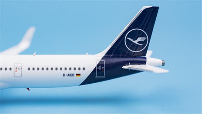 PANDAMODEL Lufthansa AirBus A321neo D-AIEB June 1:400 DIECAST plane Pre-built