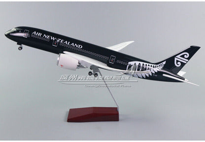 44CM 1:130 AIR NEW ZEALAND BOEING 787 Passenger Plane Landing  Gear Resin Model