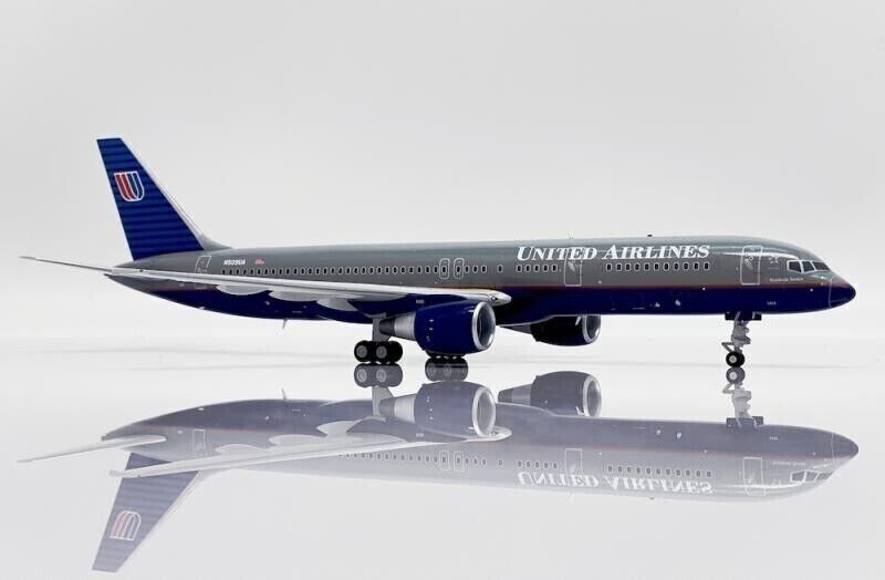 1:200 JC Wings UNITED AIRLINES BOEING 757-200 Passenger Airplane Diecast Model