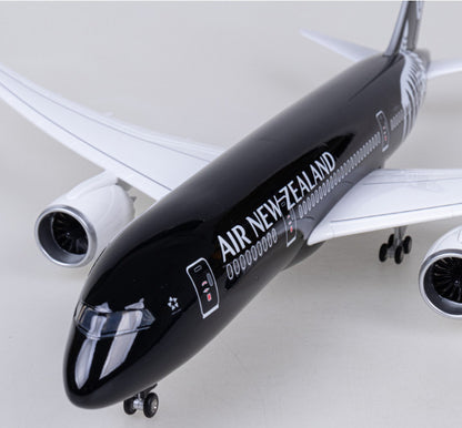 1:130 43CM AIR NEW ZEALAND BOEING 787 Airplane Landing Gear Resin Aircraft Model