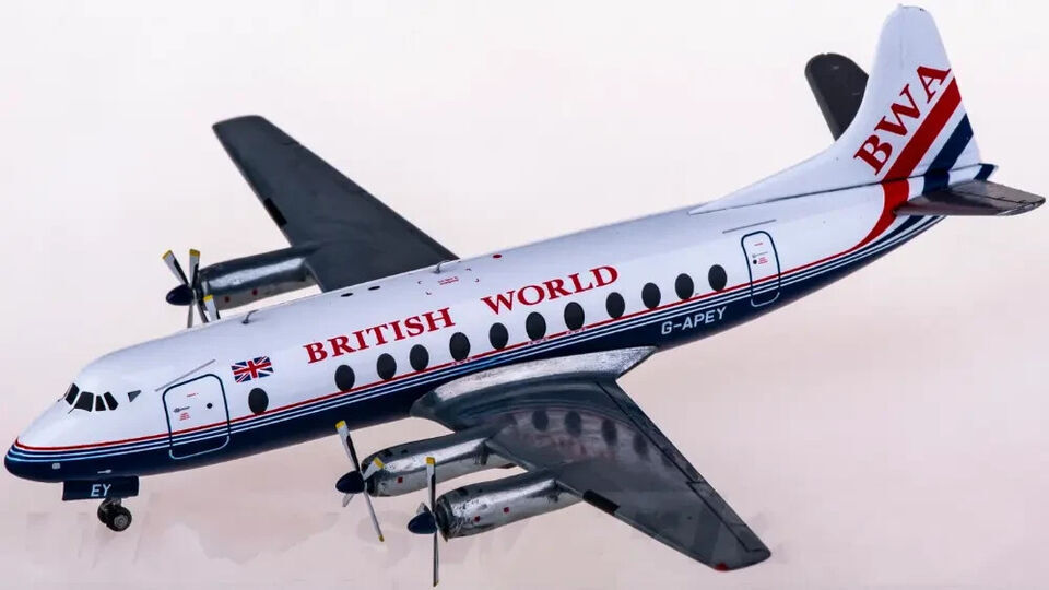 1:200 Herpa BRITISH WORLD Vickers Viscount 800 Passenger Airplane Diecast Model