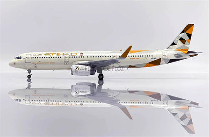 JC Wings Etihad AIRWAYS for Airbus A321 A6-AEJ 1:200 Aircraft Pre-built Model