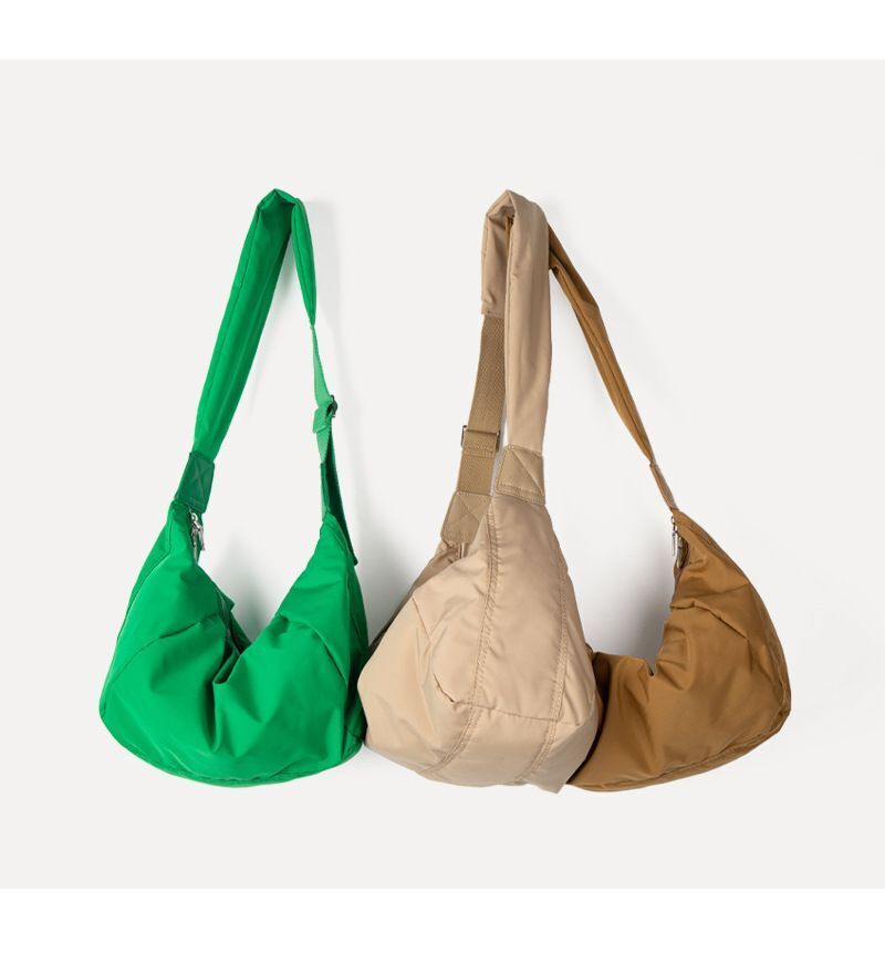 Cotton Bags Filled Nylon Large Single Shoulder Crossbody Dumpling Shape Bag 1 PC