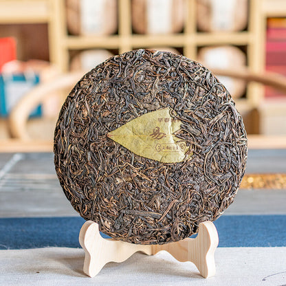 357g Yunnan Yiwu Wild Release Ancient Tree Tea Cake Aged Pu-erh Raw Tea