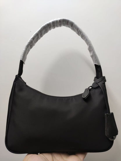 Nylon Shoulder Bag Underarm Purse Handbag Pouch Polyester Satchels Shape Bag 1PC